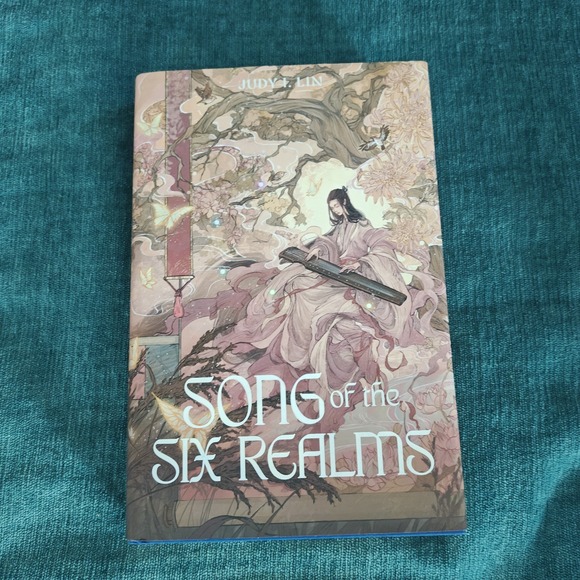 Other - Judy I. Lin, Song of the Six Realms, Owlcrate Excl. SIGNED 9781250871619